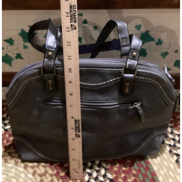 Born Concepts boc Grey Carlston Scallop Design Shoulder Bag Double Handle Purse - Picture 6 of 15